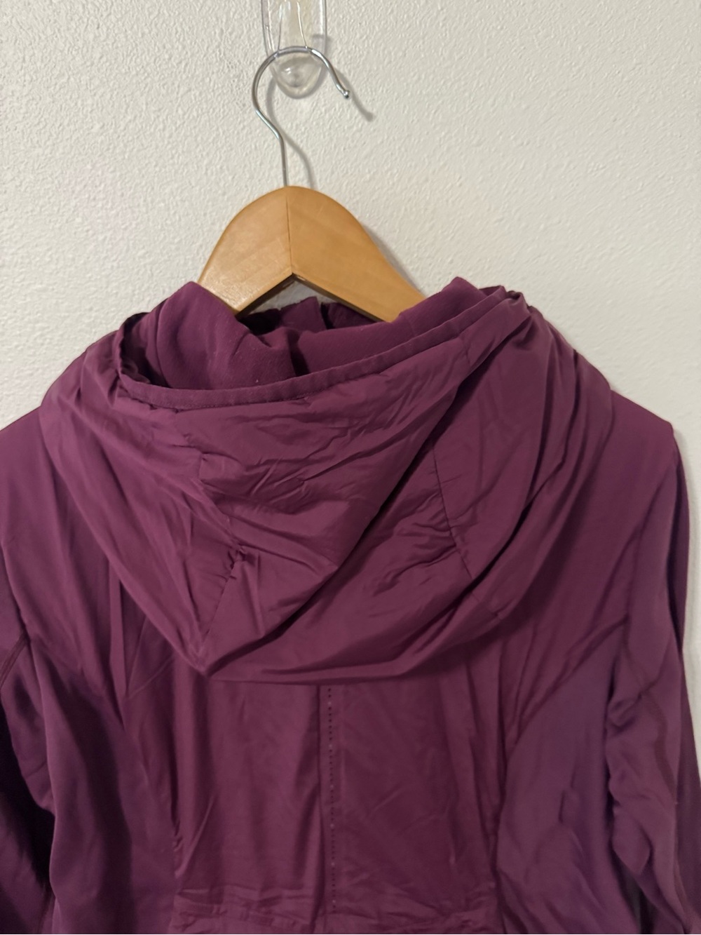Lululemon Run For Cold Pullover Plum 1/2 Zip Thumbholes Reflective Running-10 - Picture 8 of 12